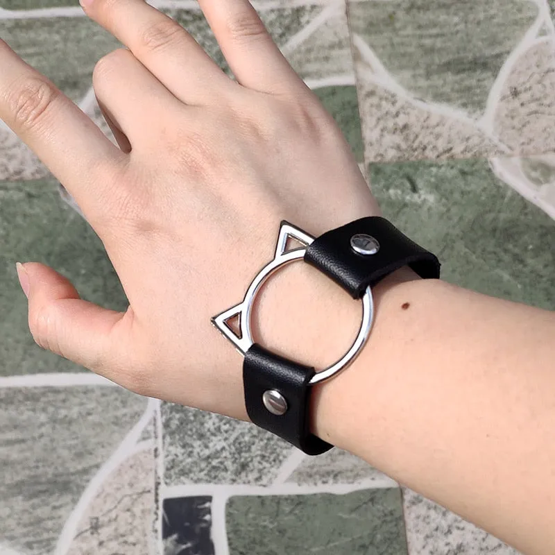 Black Leather Wristband Bracelet Cuff goth gothic bar punk bracelets women men armbands cosplay can be adjusted jewelry