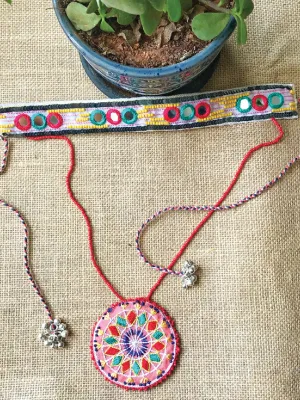 Dhunki Choker